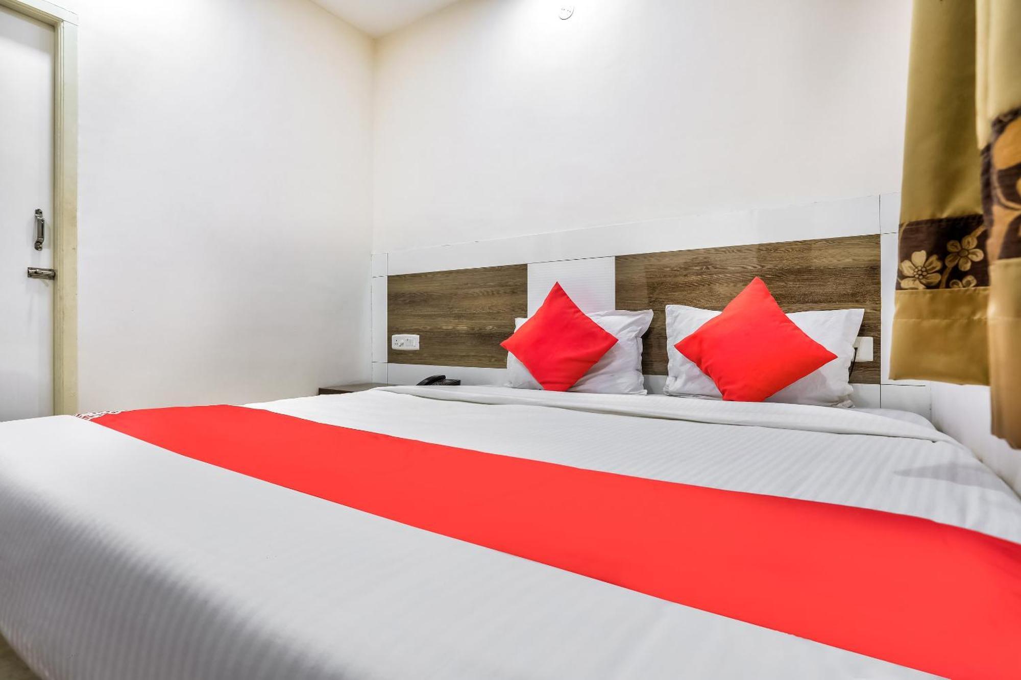 Hotel O Nimalan Residency Shenoy Nagar Anna Nagar Near Pvr Cinemas Skywalk Chennai Dış mekan fotoğraf
